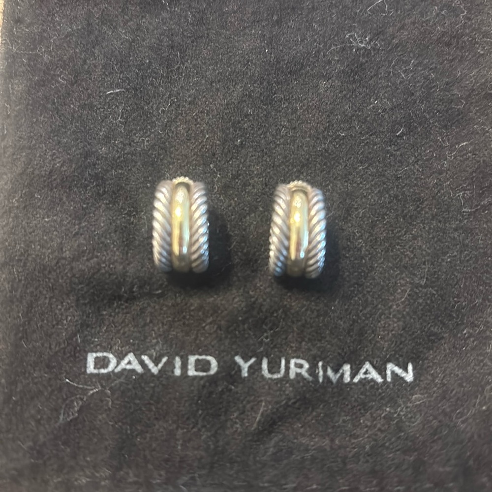 David Yurman CABLE COLLECTIBLES® HUGGIE
HOOP EARRINGS sterling silver with gold